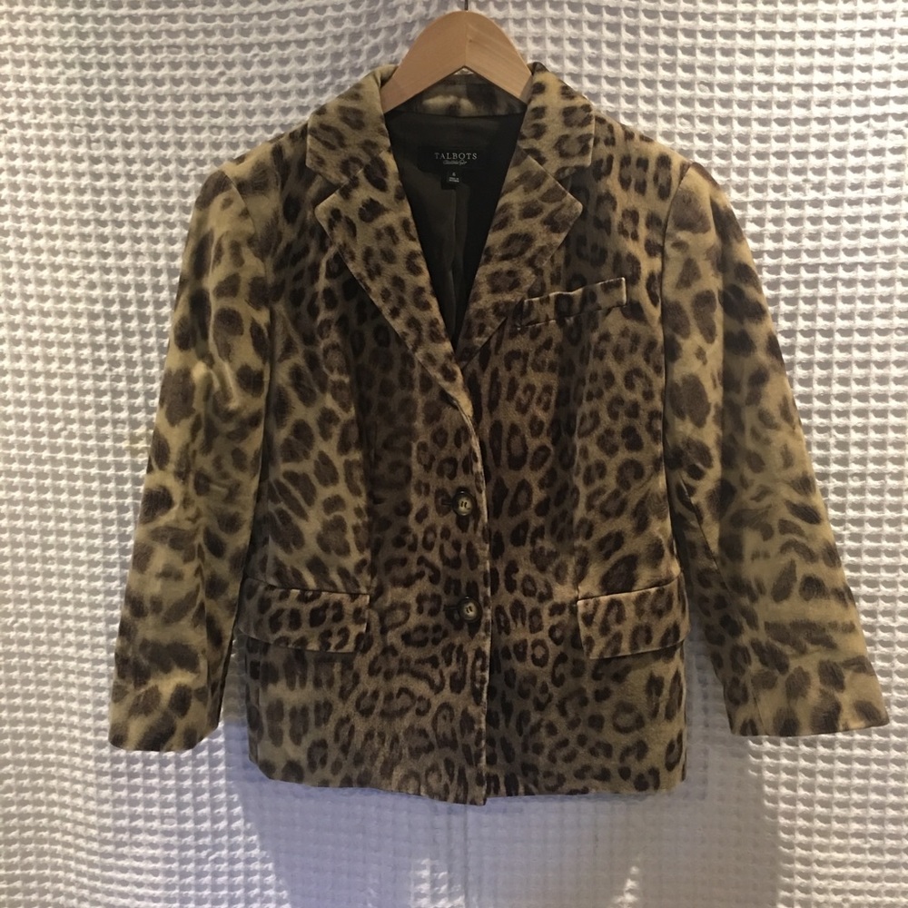 Like New Talbots velvet animal print jacket